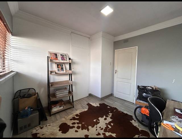 3 BEDROOM HOUSE FOR SALE IN VANDERBIJLPARK CW 5